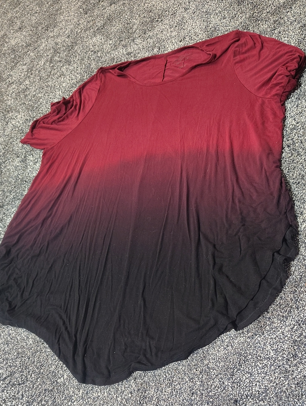 torrid Ombre Red to Black Short Sleeve Tee